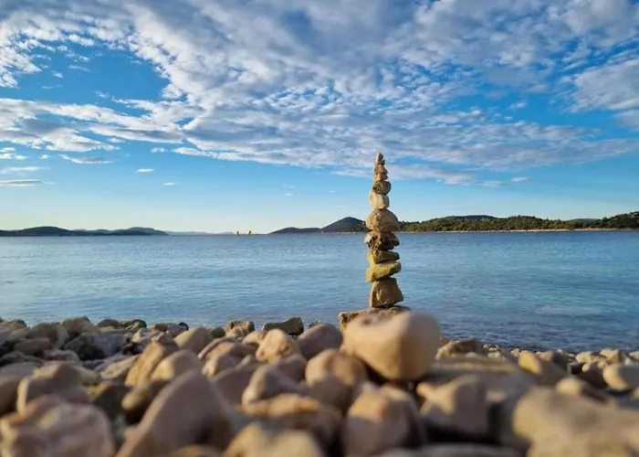 アパート In Tribunj Near Seafront And Beaches *